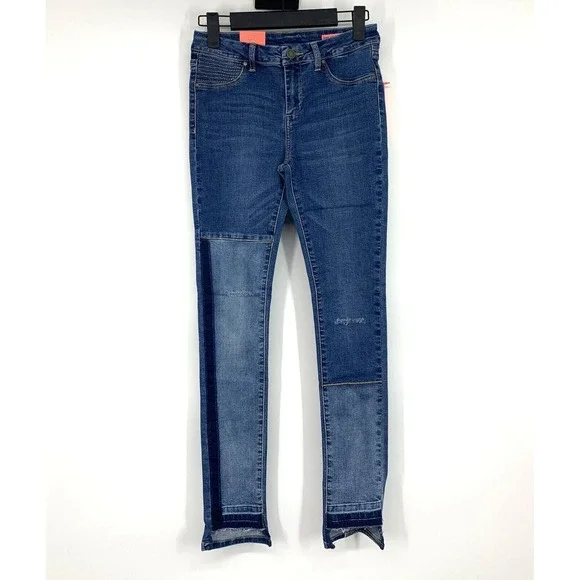 BlankNYC Jeans Girls Kids Size 14 The Mini Mercer Skinny Blue Denim Step Hem NWT - Picture 2 of 13